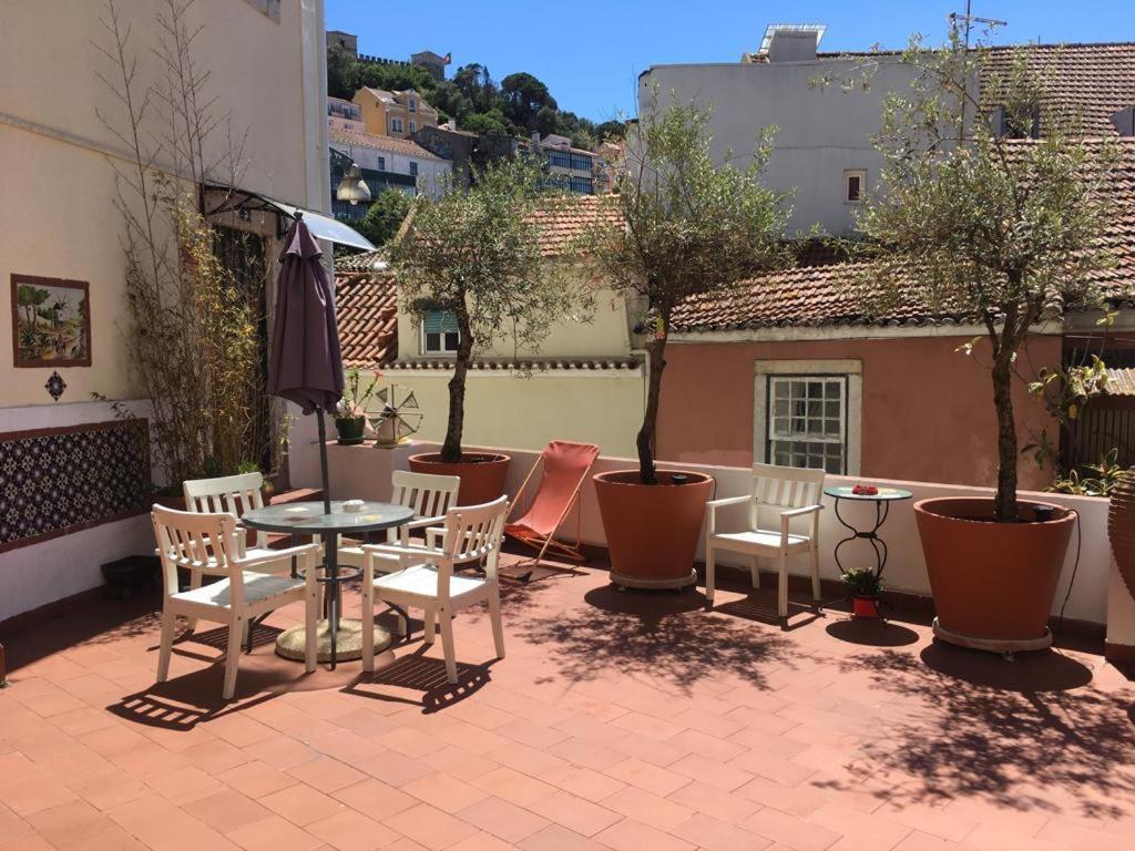 Апартаменты Costa Do Castelo Terrace, Em Rua Dos Lagares 8 Лиссабон Экстерьер фото