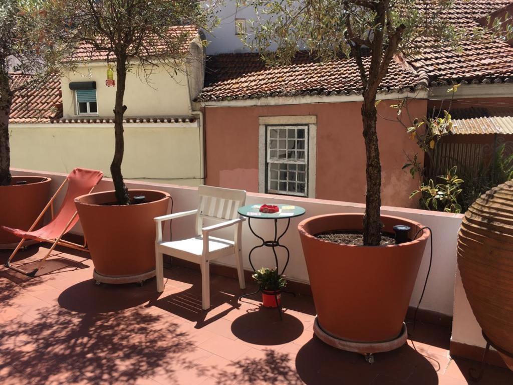 Апартаменты Costa Do Castelo Terrace, Em Rua Dos Lagares 8 Лиссабон Экстерьер фото