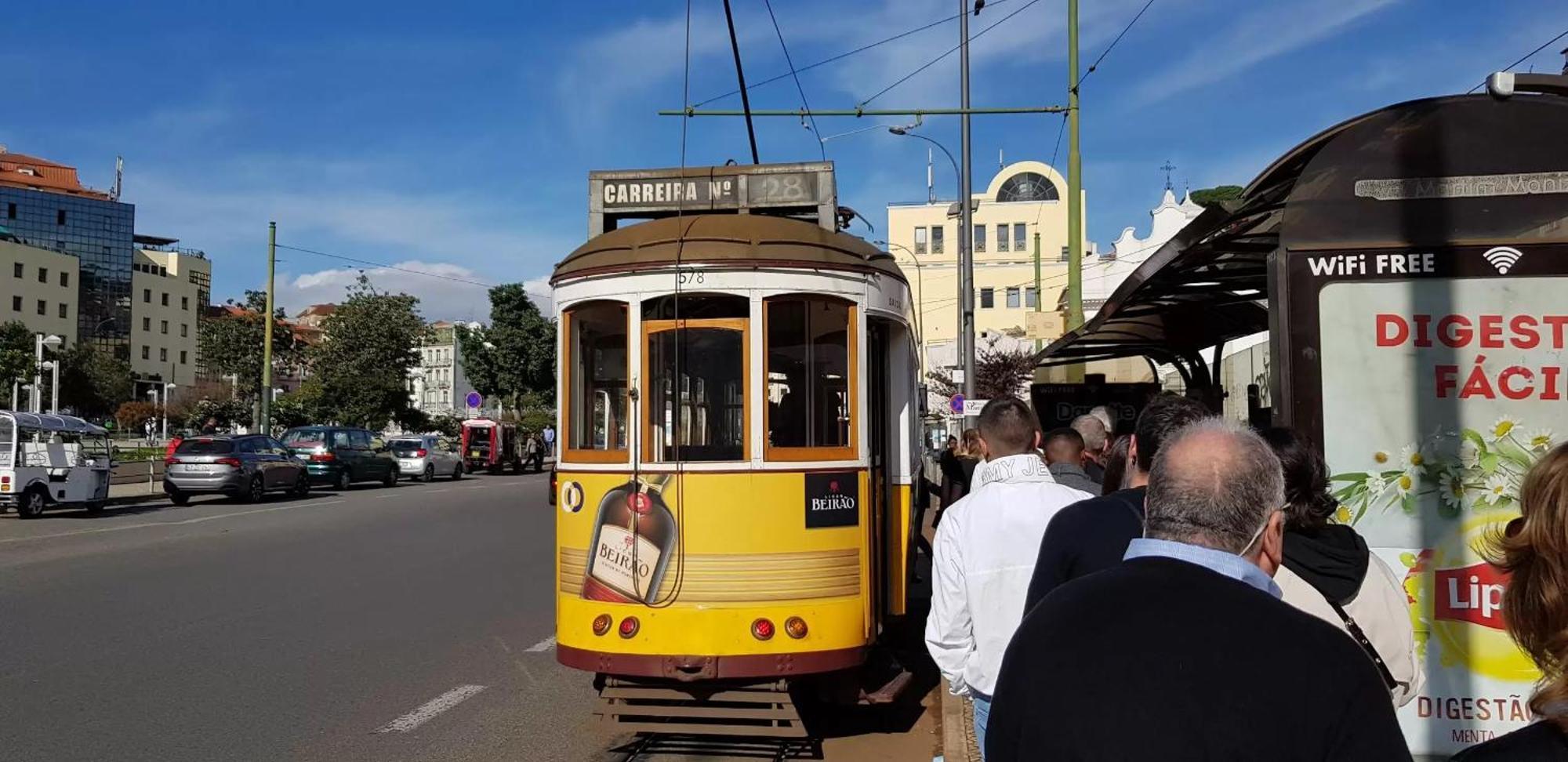 Апартаменты Costa Do Castelo Terrace, Em Rua Dos Lagares 8 Лиссабон Экстерьер фото